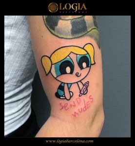 tatuaje-brazo-supernena-logia-barcelona-samsa-   